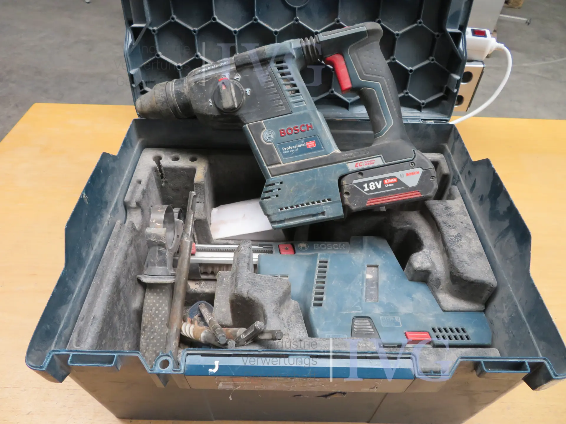 Akku-Bohrhammer BOSCH GBH18V-26F Professional